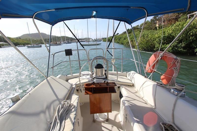 1983 O'Day 34 cockpit