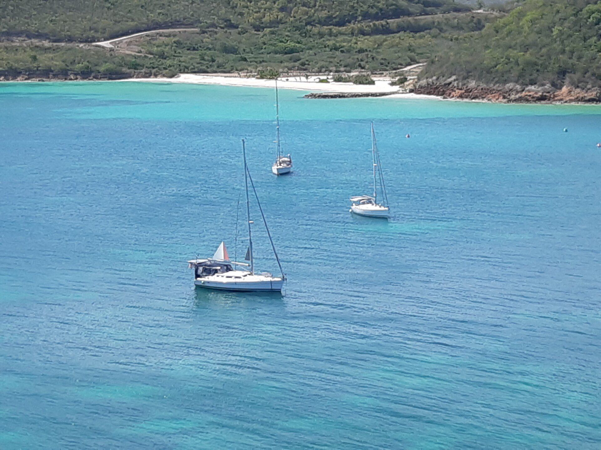 2004 Hunter 44 Deck Saloon Cruiser For Sale - www.lighthouseyachting.com