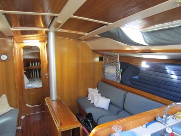 1988 Beneteau Oceanis 390 Sail Boat For Sale - www.lighthouseyachting.com