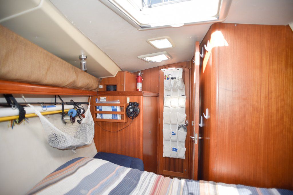 Hunter 44 DS forward cabin