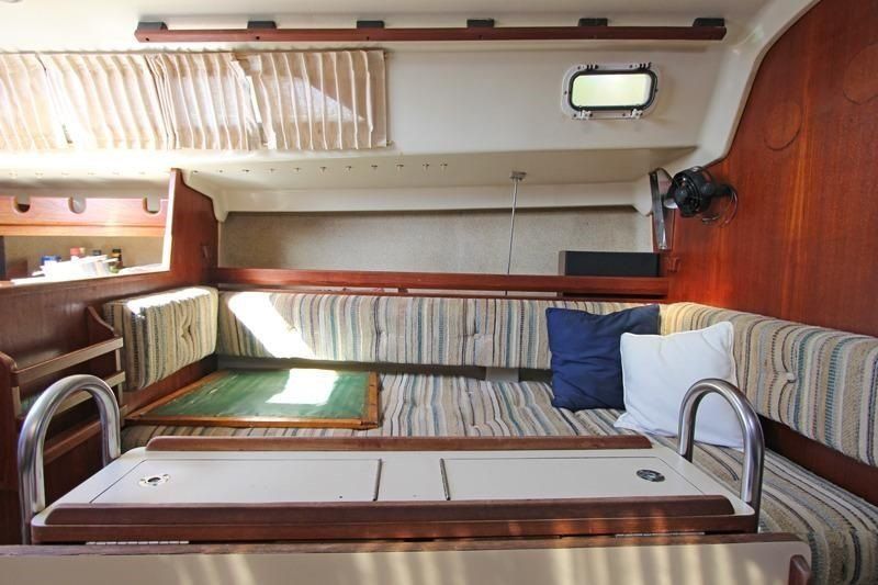 1983 O'Day 34 Saloon