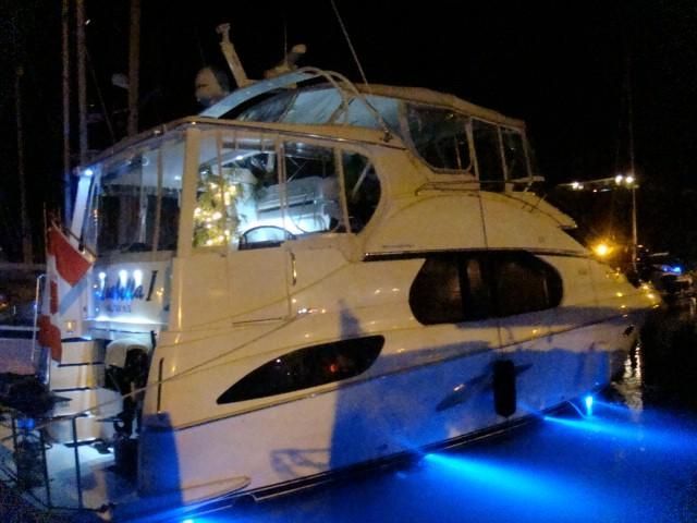 2003 Silverton 43 Motor Yacht For Sale - www.lighthouseyachting.com