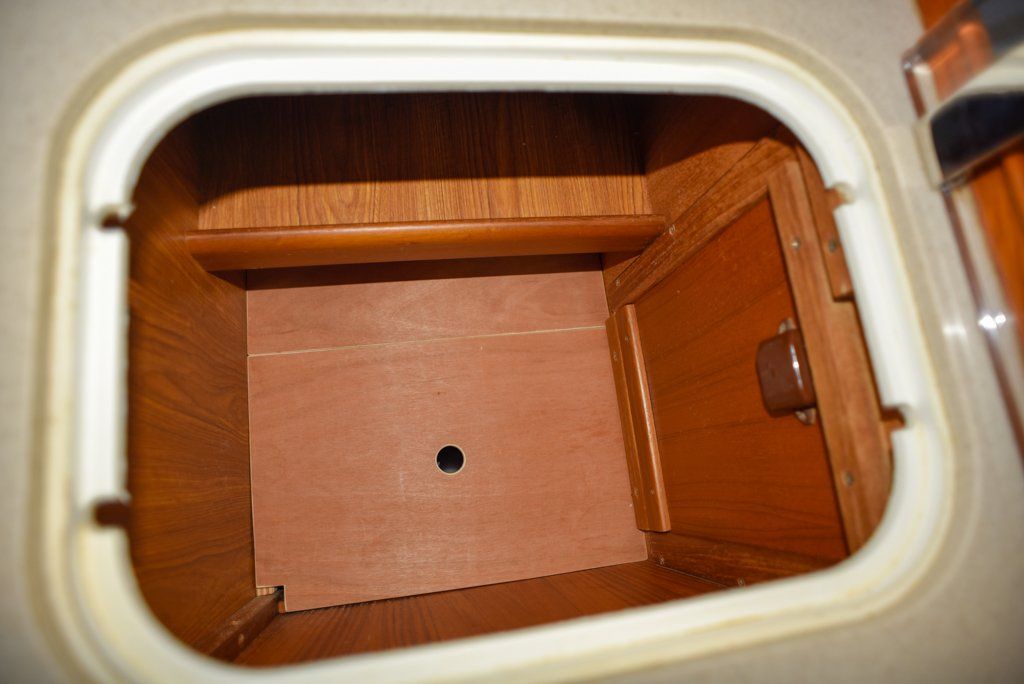 Hunter 44 DS undercounter storage