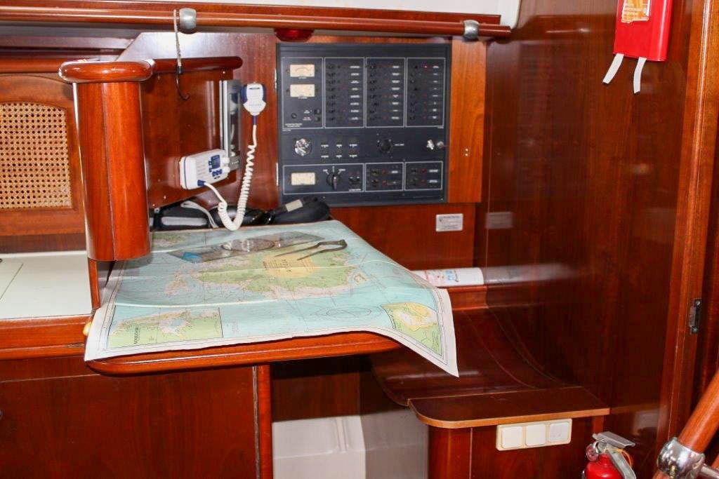 Beneteau 50 nav station
