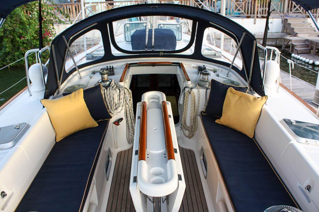 Beneteau 50 cockpit