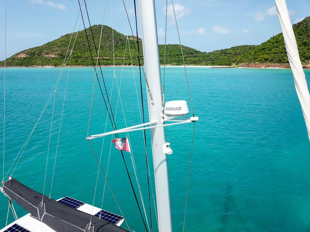 Lagoon 450F catamaran radar