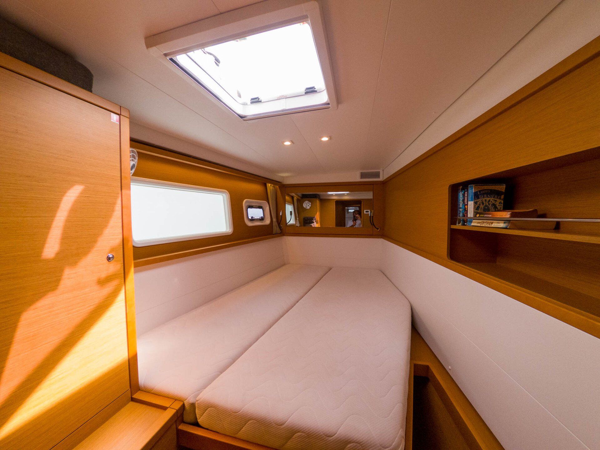 Lagoon 450F port forward cabin