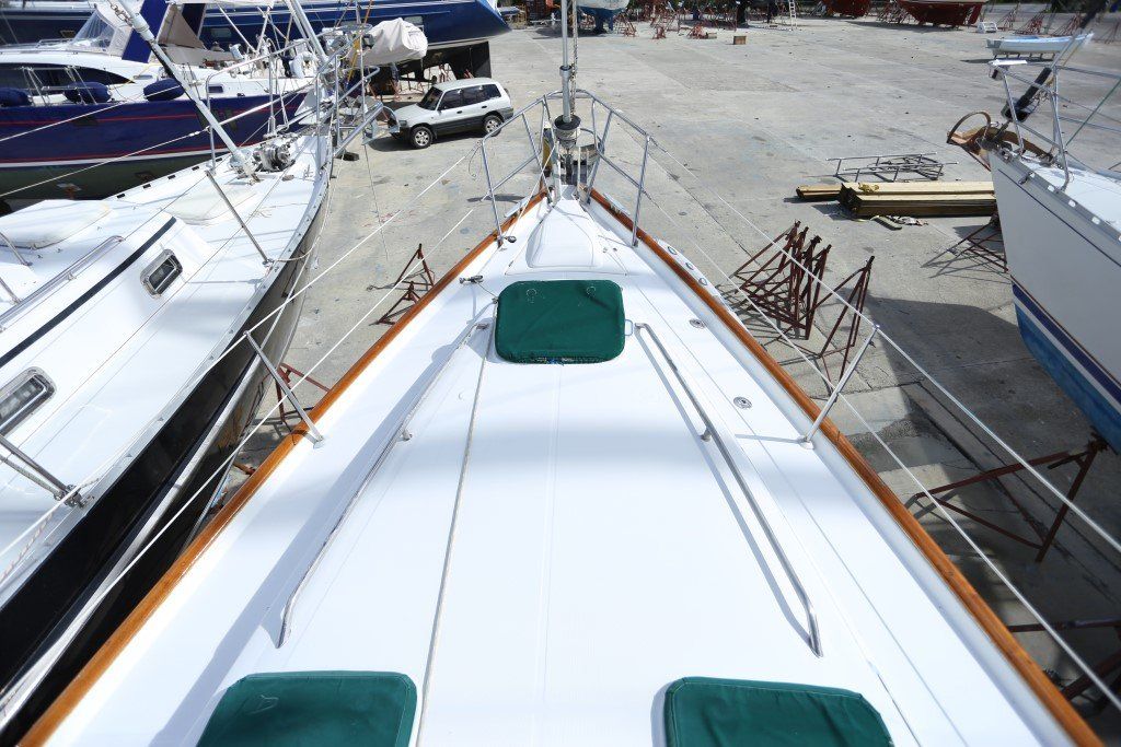 1999 Beneteau Oceanis 411 Sail Boat For Sale - www.lighthouseyachting.com