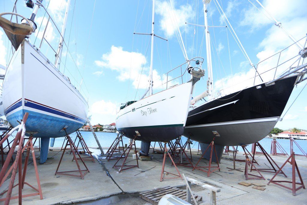 1999 Beneteau Oceanis 411 Sail Boat For Sale - www.lighthouseyachting.com