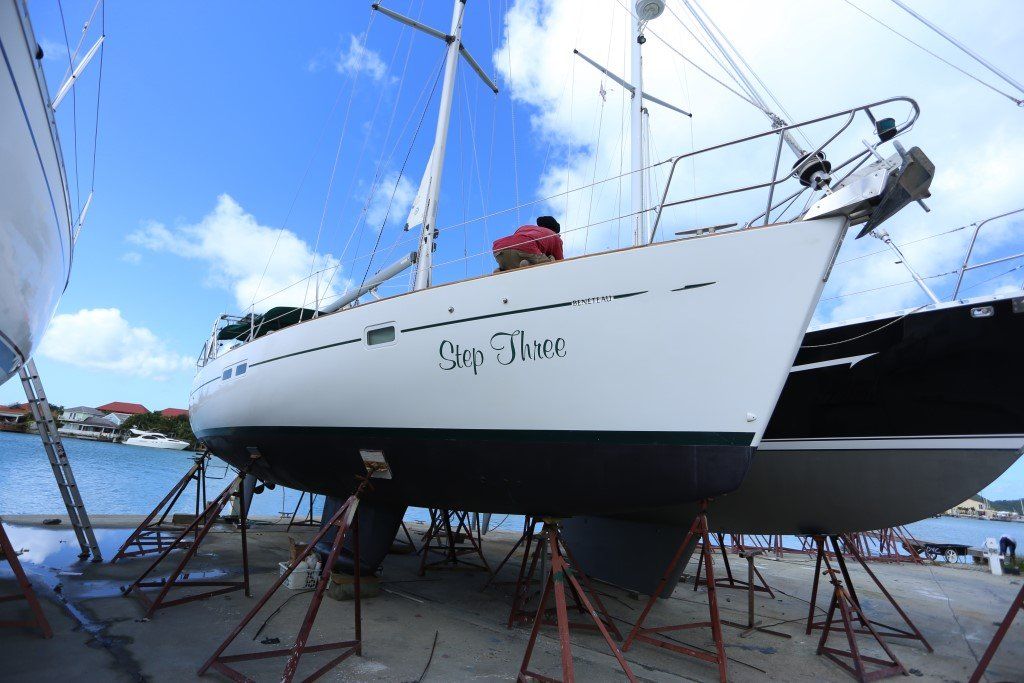 1999 Beneteau Oceanis 411 Sail Boat For Sale - www.lighthouseyachting.com