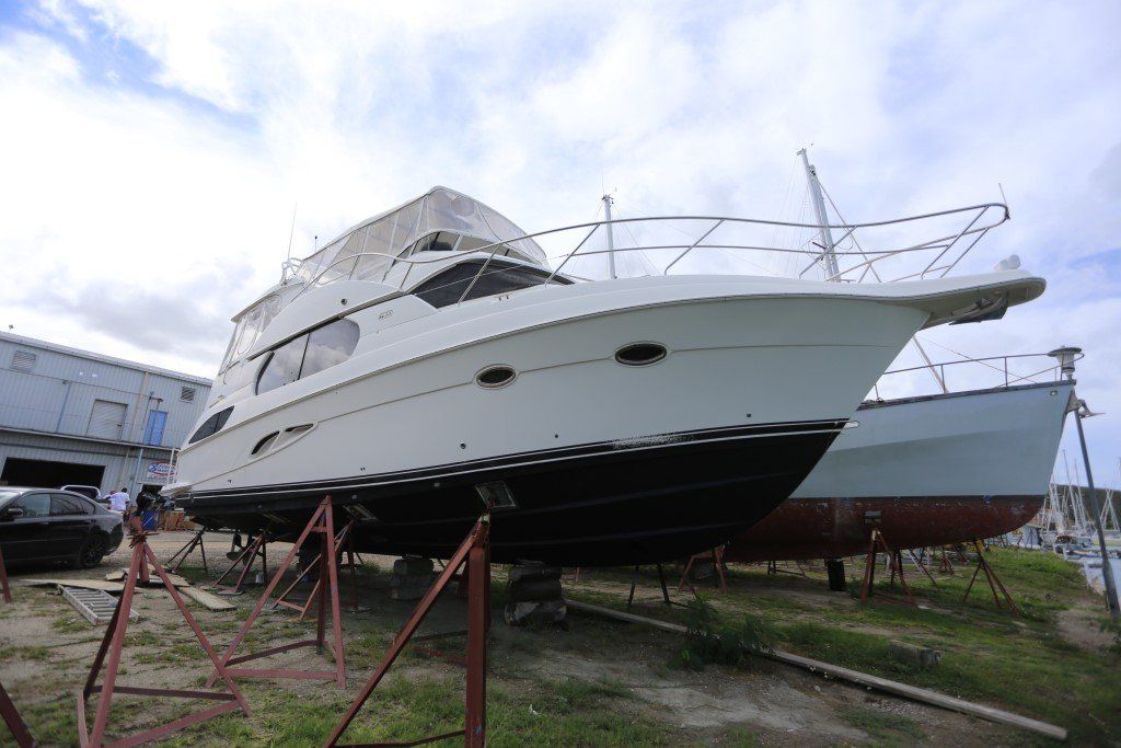 2003 Silverton 43 Motor Yacht For Sale - www.lighthouseyachting.com