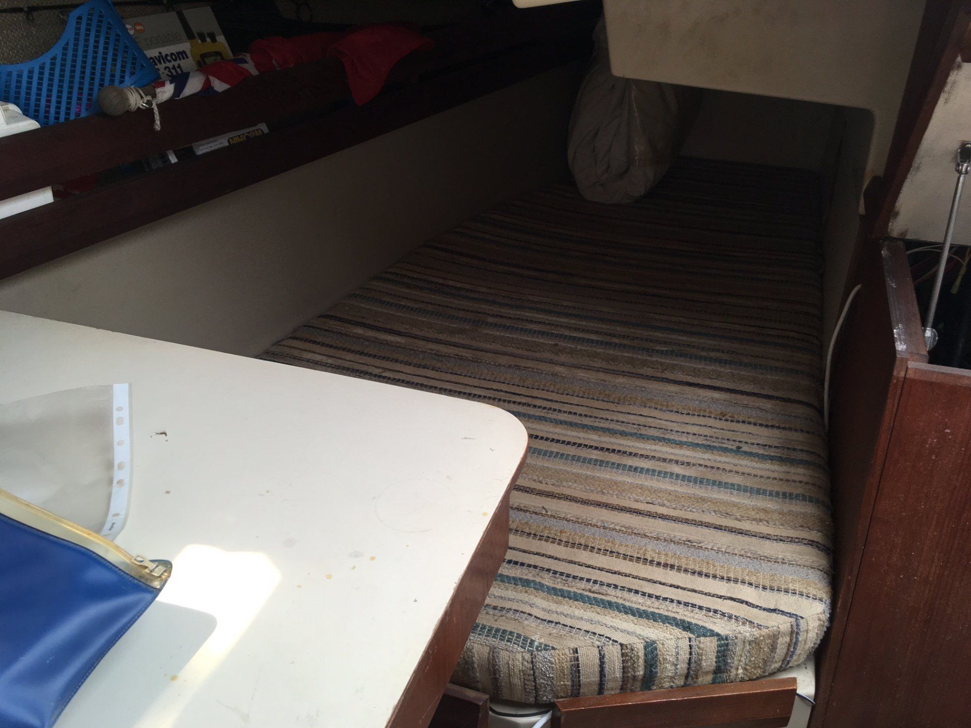 1983 O'Day 34 Quarter berth