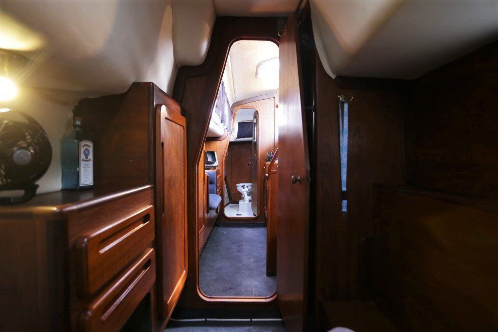 1989 Prout Snowgoose 37 Elite Sailing Boat For Sale - www.lighthouseyachting.com