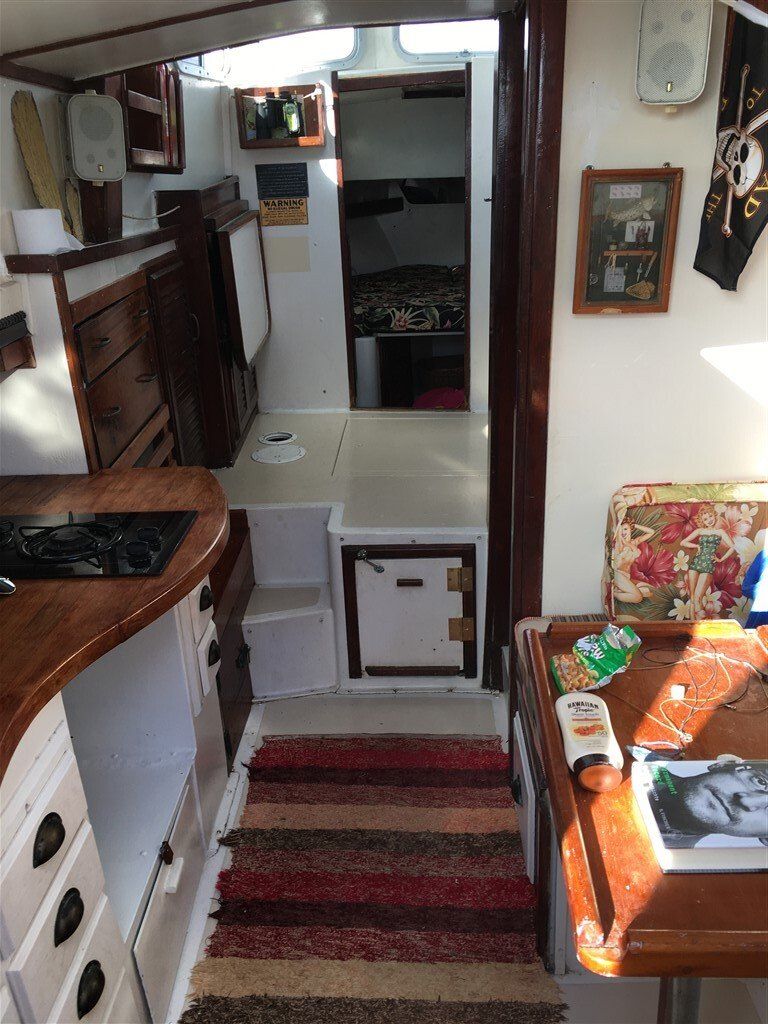 Fales Caribe 30 salon