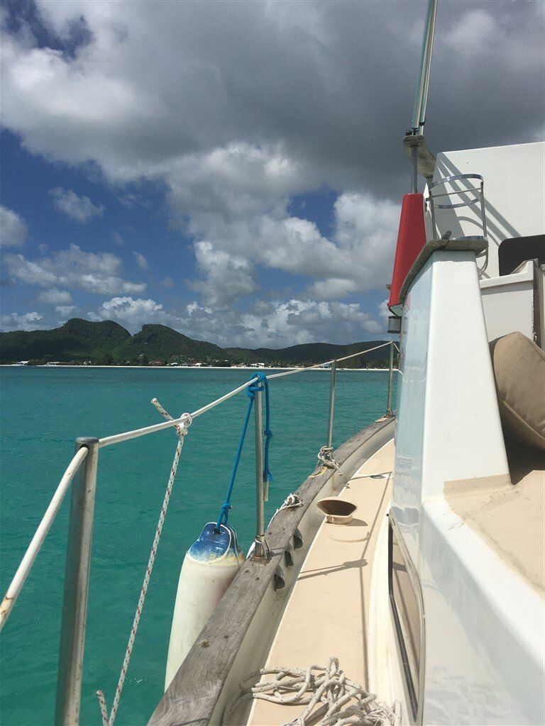 Fales Caribe 30 side decks