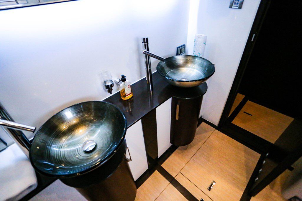 2009 Sunreef Power 70 Power Boat For Sale - www.lighthouseyachting.com