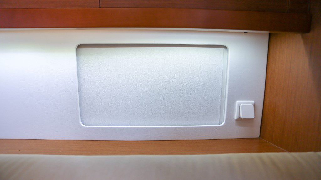 Beneteau Oceanis 45 DC panel