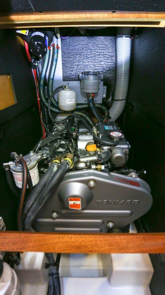 Beneteau Oceanis 45 Yanmar engine