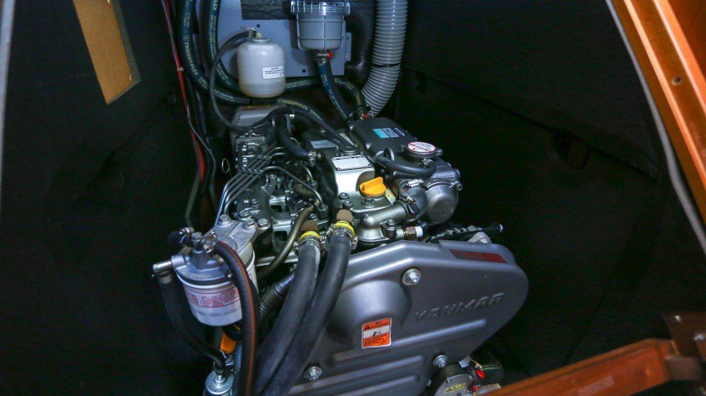 Beneteau Oceanis 45 Yanmar 4JH 5E engine