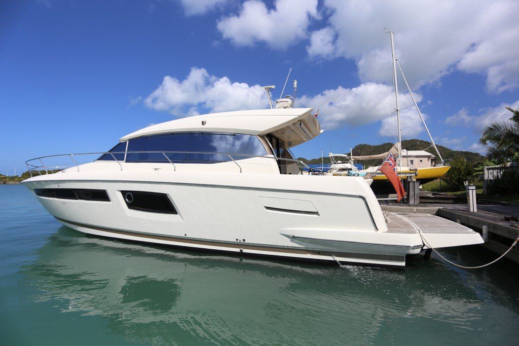 2017 Prestige 500S docked