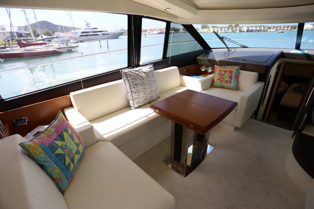 2017 Prestige 500S saloon table