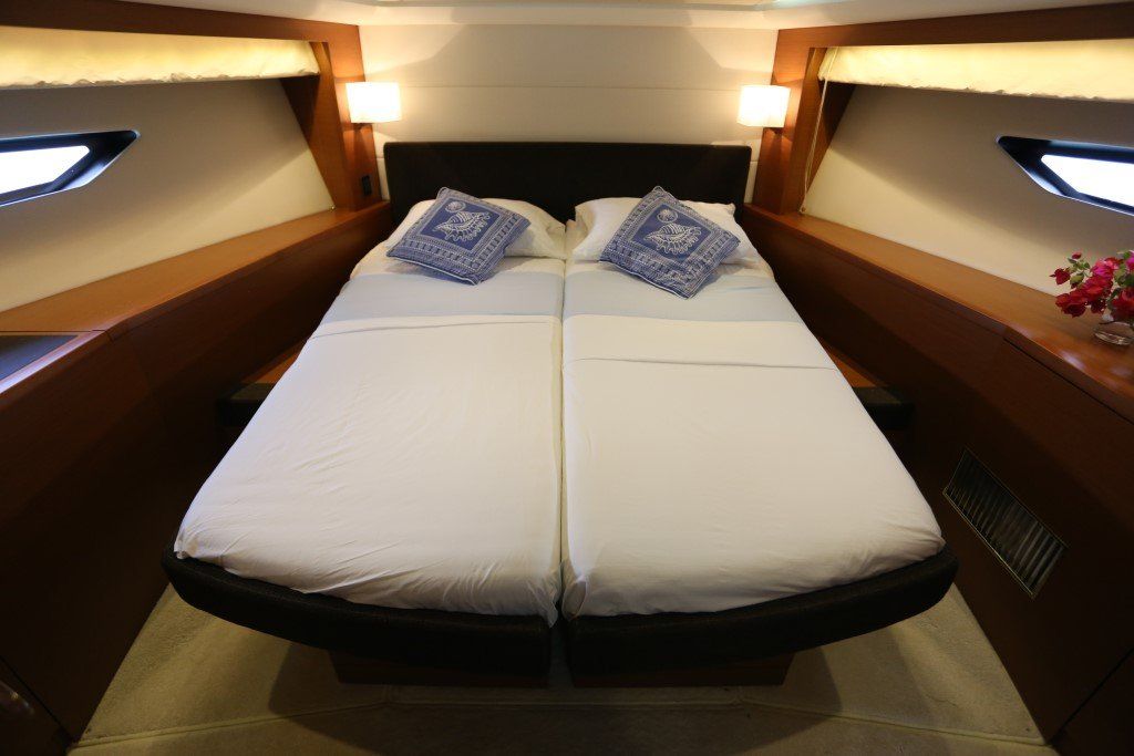 2017 Prestige 500S forward guest cabin