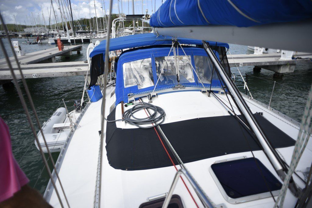 1995 Beneteau Oceanis 430 Sail Boat For Sale - www.lighthouseyachting.com