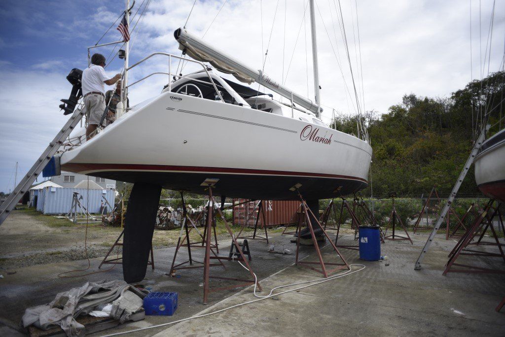 Elliot Tourer 1650 on the hard