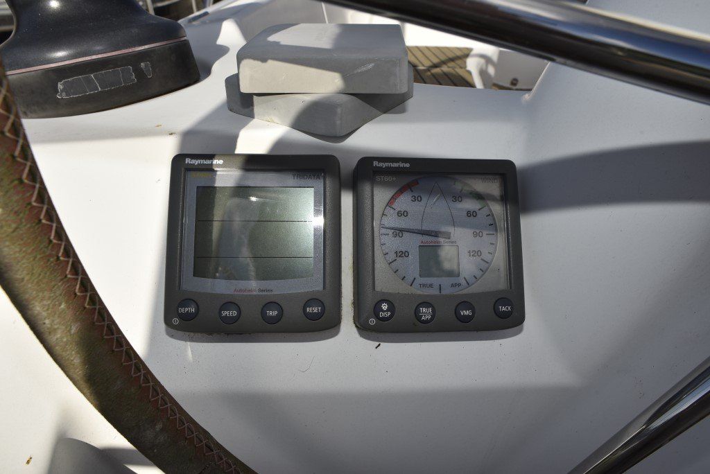 2009 Jeanneau Sun Odyssey 42 DS Sail Boat For Sale - www.lighthouseyachting.com