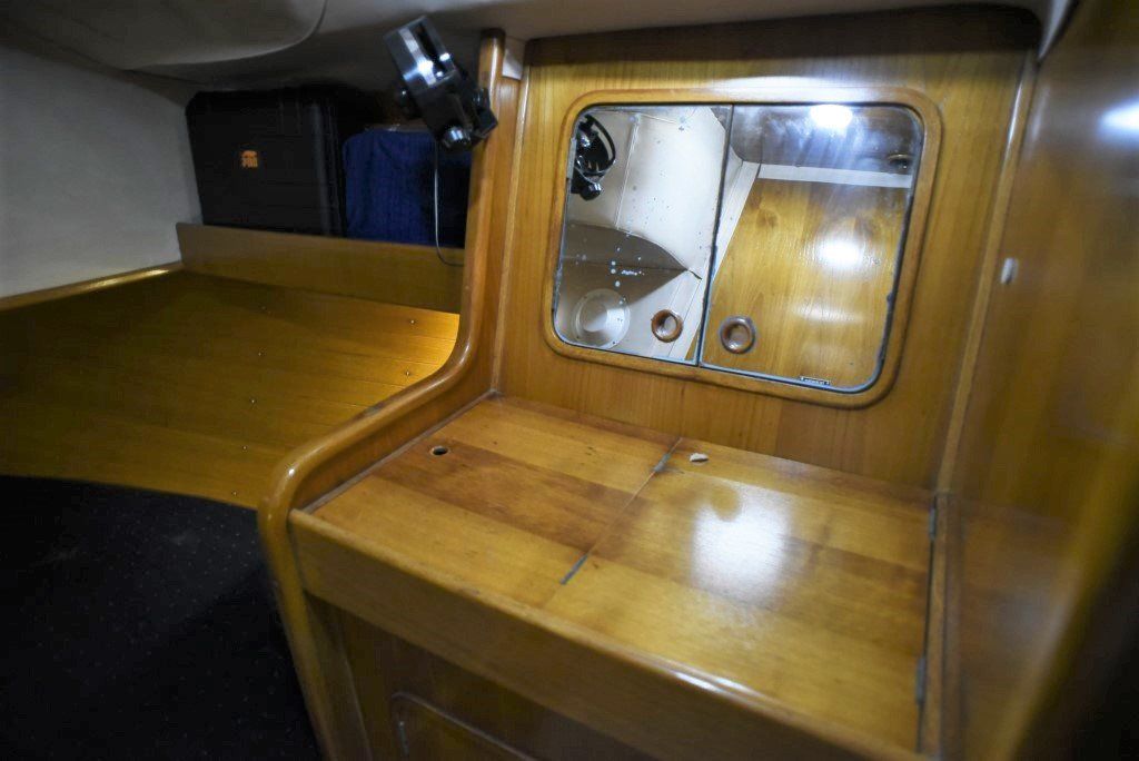 1995 Beneteau Oceanis 430 Sail Boat For Sale - www.lighthouseyachting.com