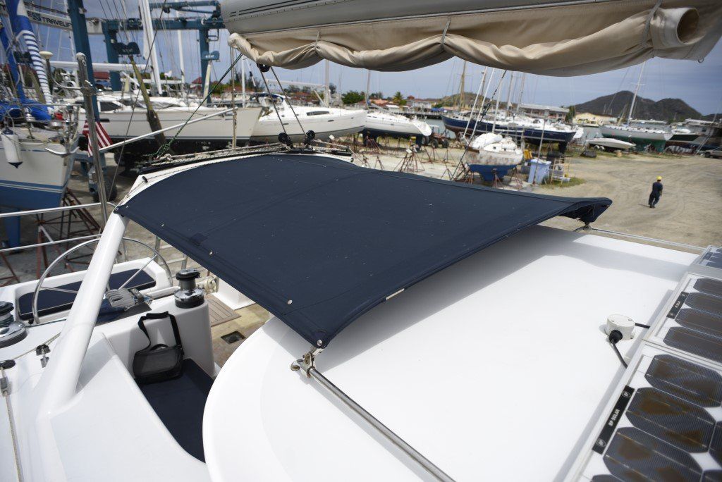 Elliot Tourer 1650 bimini