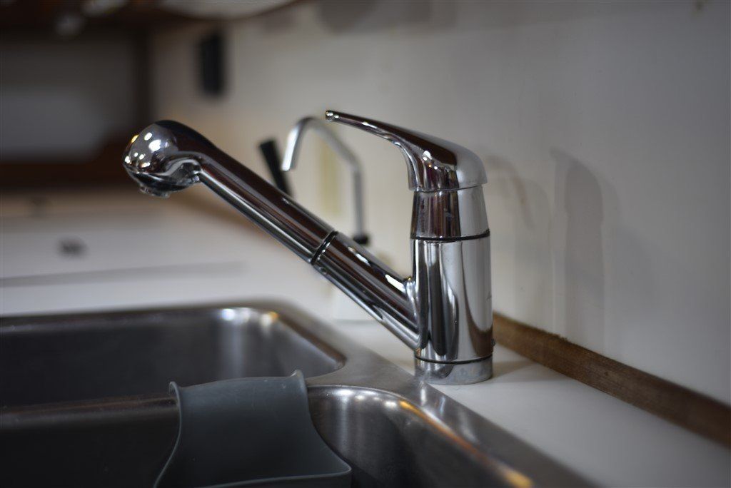Catalina Morgan Out Island 41 Classic new faucet