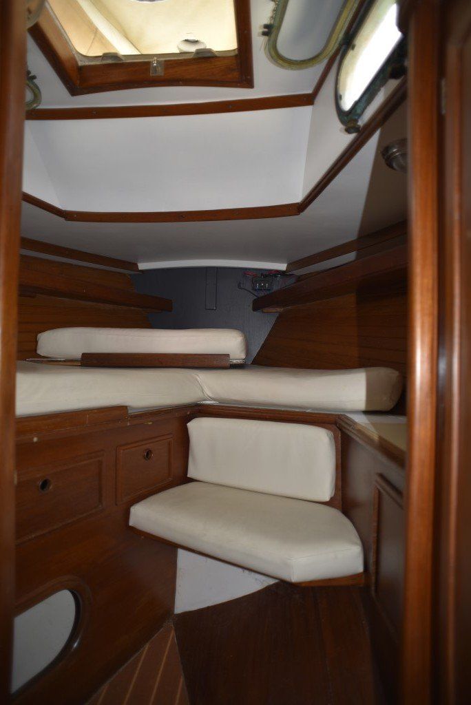 1981 Cape Dory 33 forward cabin seat