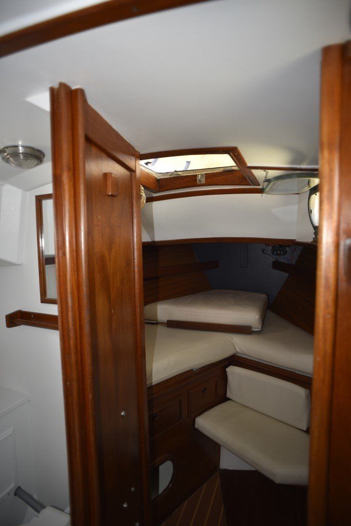 1981 Cape Dory 33 forepeak