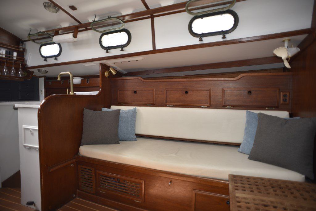 1981 Cape Dory 33 double bed when pulled out