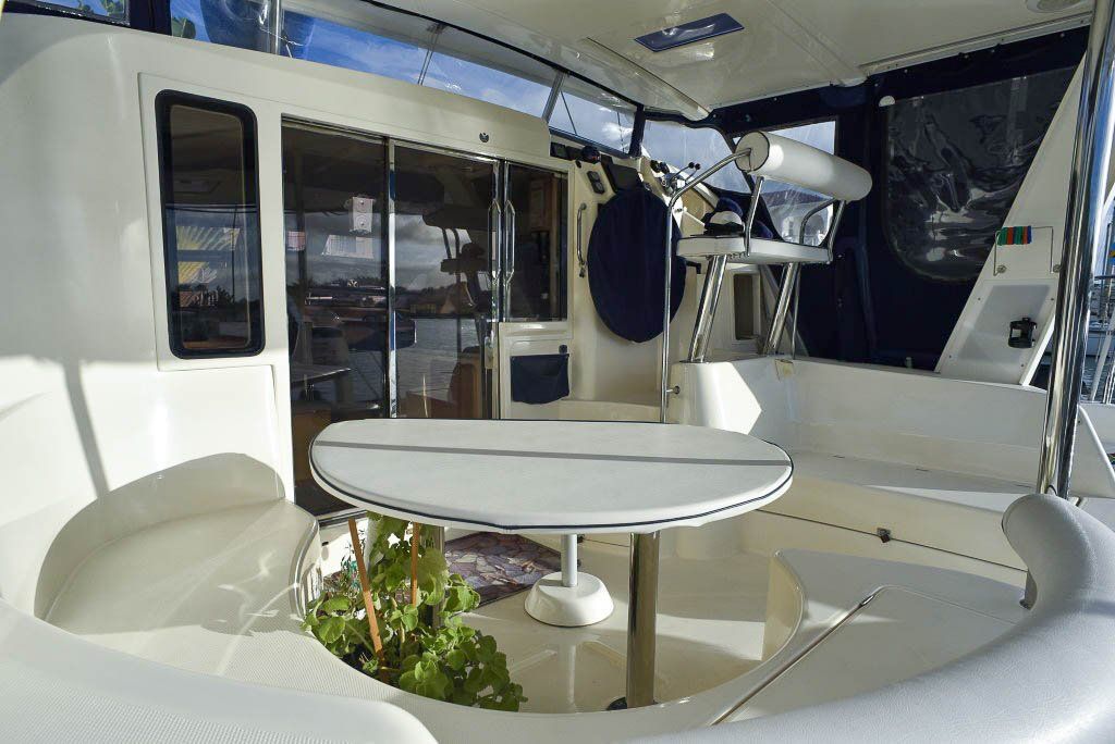 Leopard 40 catamaran cockpit table