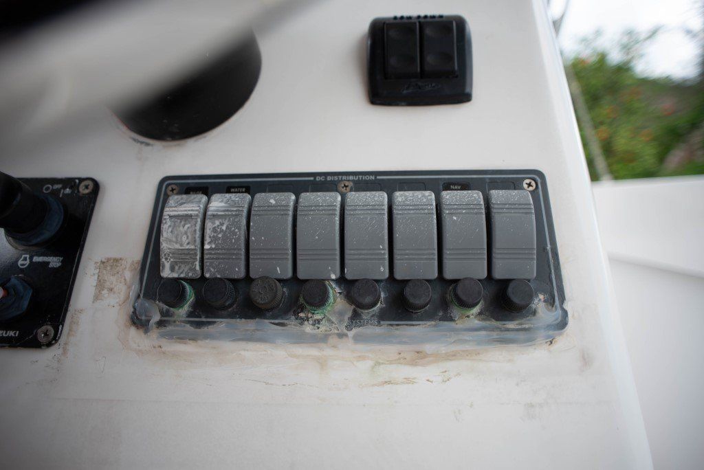 2010 Calypso 37 Deep V Power Boat For Sale - www.lighthouseyachting.com