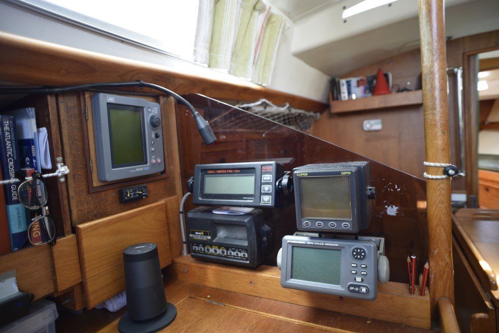 Nicholson 32 Saloon nav station