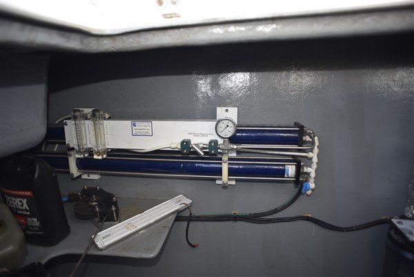 Voyage 480 watermaker