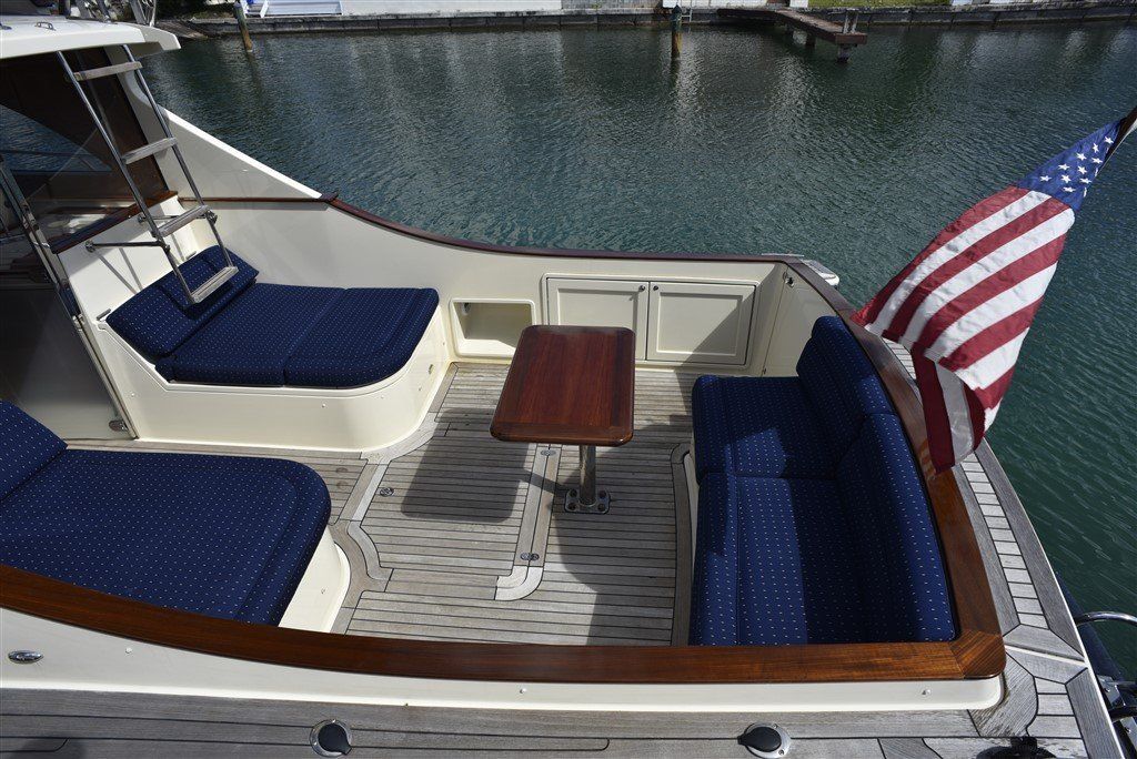 San Juan 40 cock pit