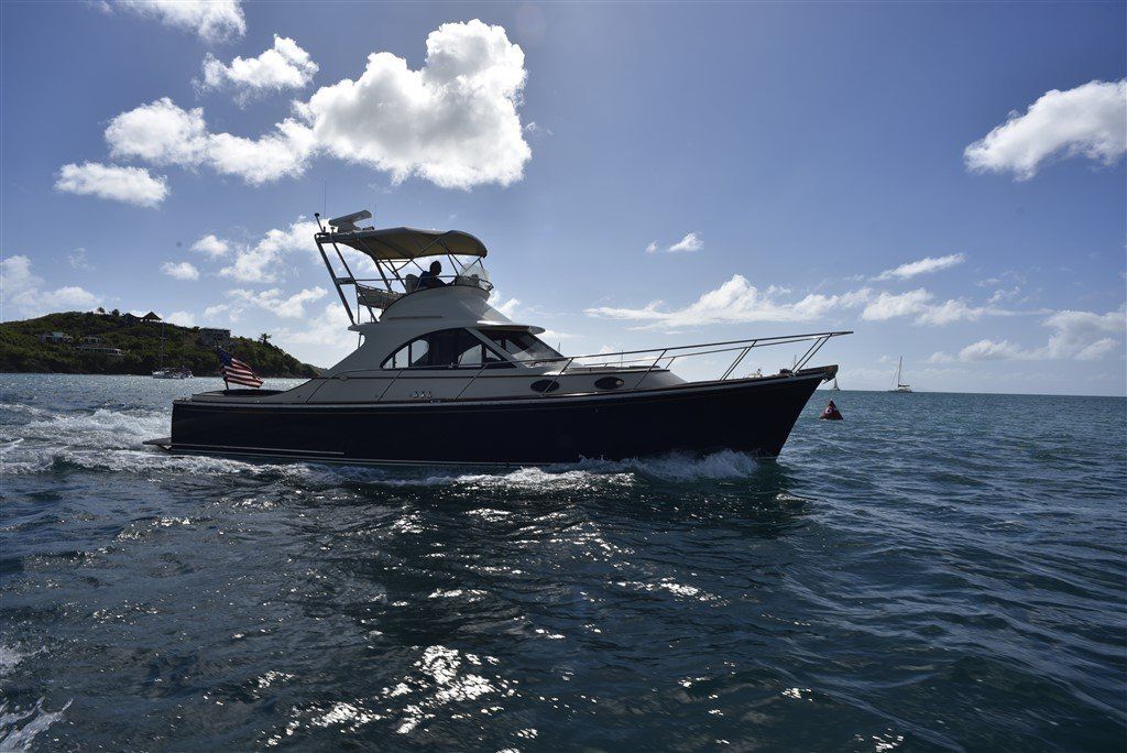 40ft motor boat for sale in Antigua