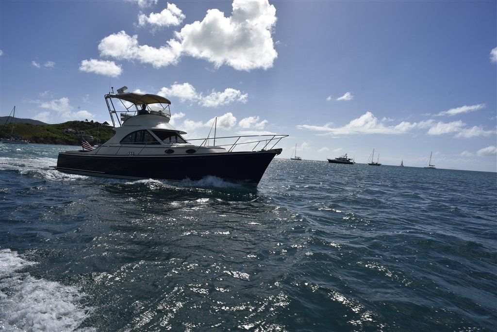 40ft motor Yacht for sale in Antigua