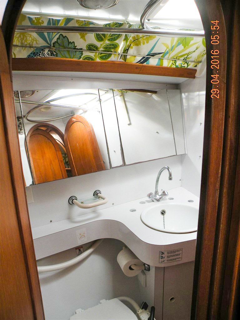 Wauqueiz Centurion 40 forepeak head