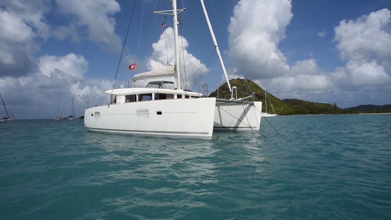 2011 Lagoon 400 Sailing Catamaran For Sale - www.lighthouseyachting.com
