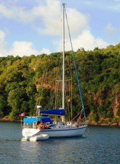Wauqueiz Centurion 40 at anchor