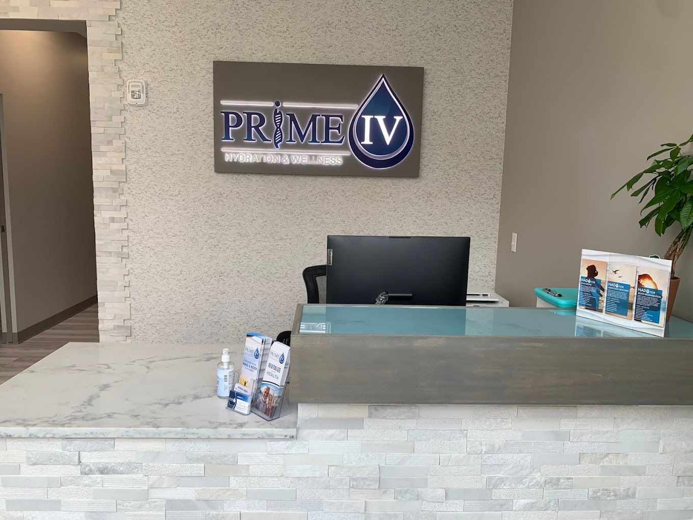 Prime IV Reston — front desk