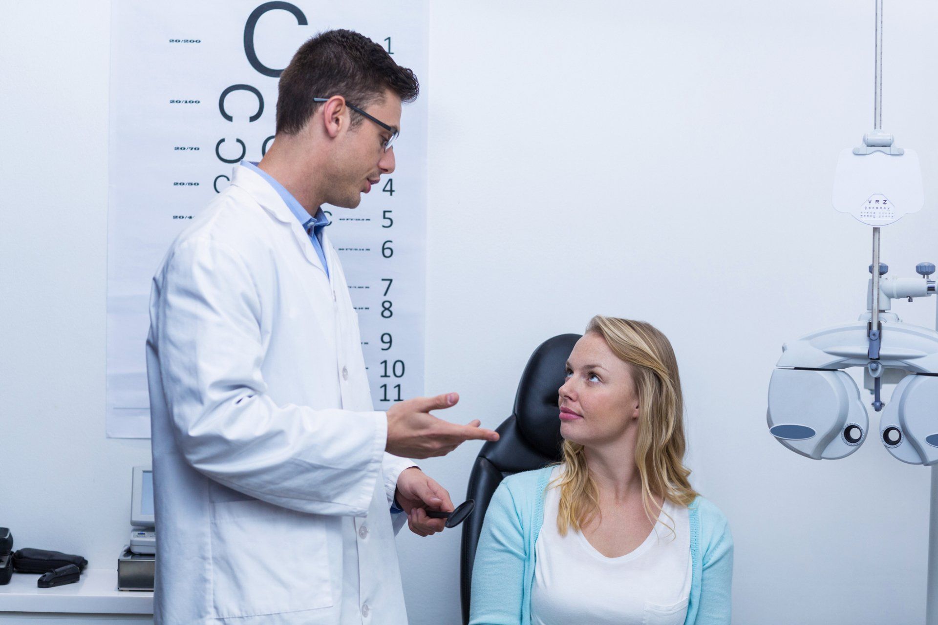 Eye Doctor Talking To Patient - Retina Specialists in Little Rock, AR