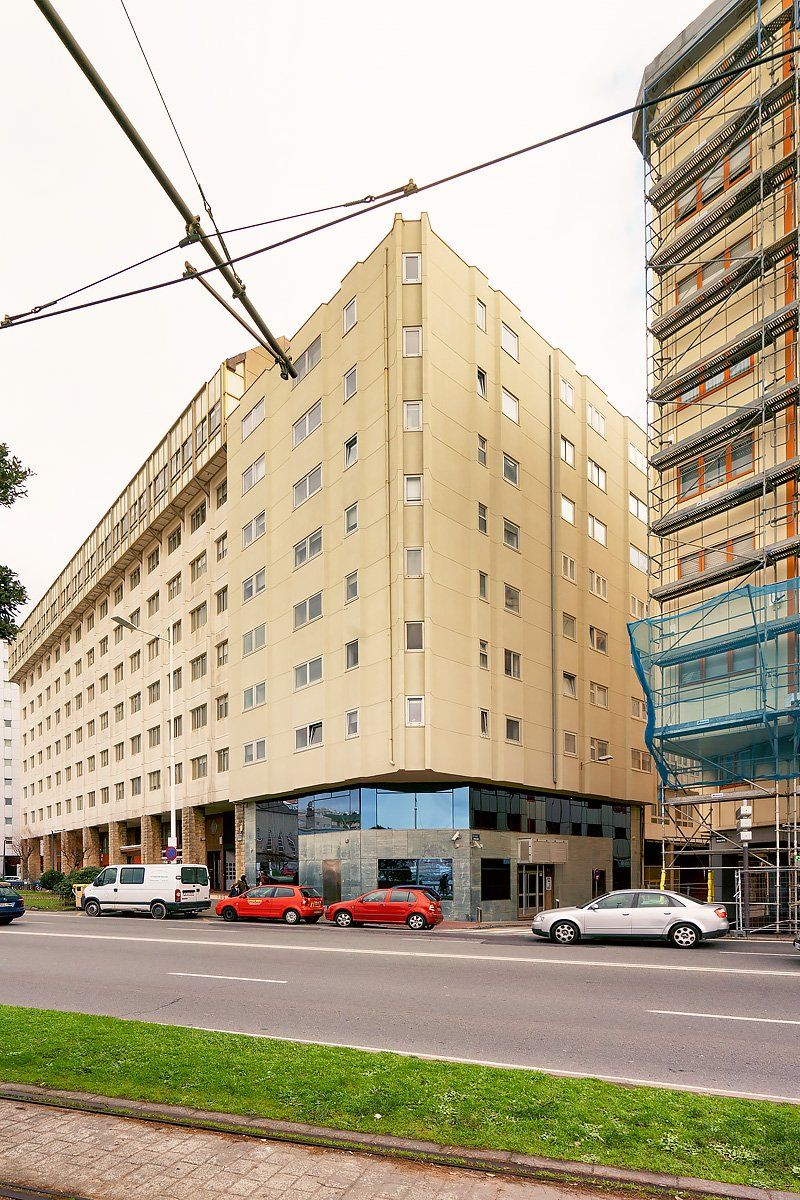 Inmobiliaria Coruna Galicia Piso Casa Chalet Venta Exclusivo Exclusiva bien ubicada Zona centro vistas playa orzan riazor