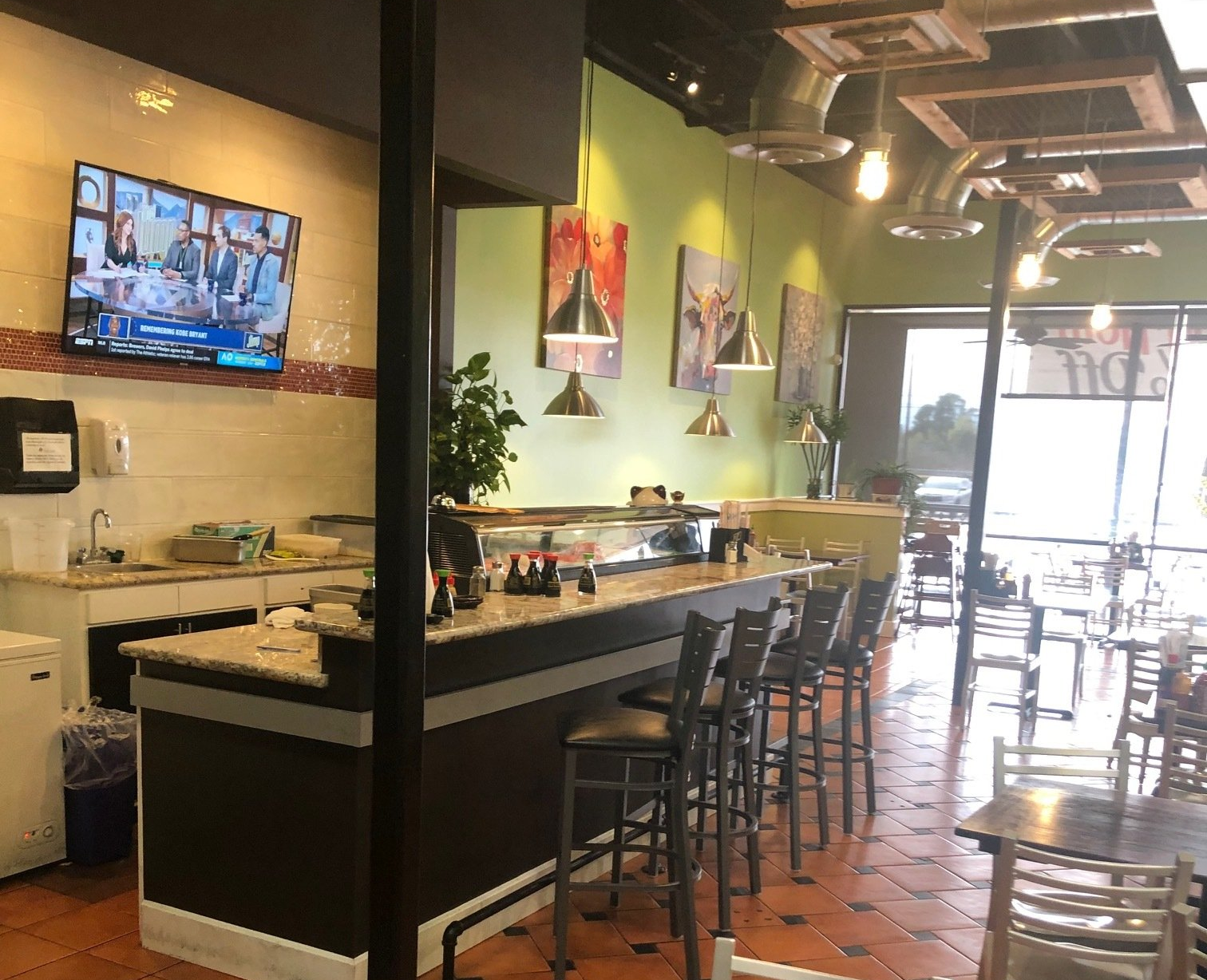 Restaurant sushi bar