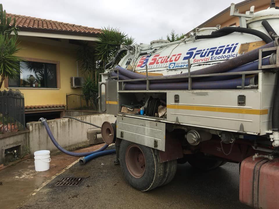 Disostruzione tubazioni Sculco